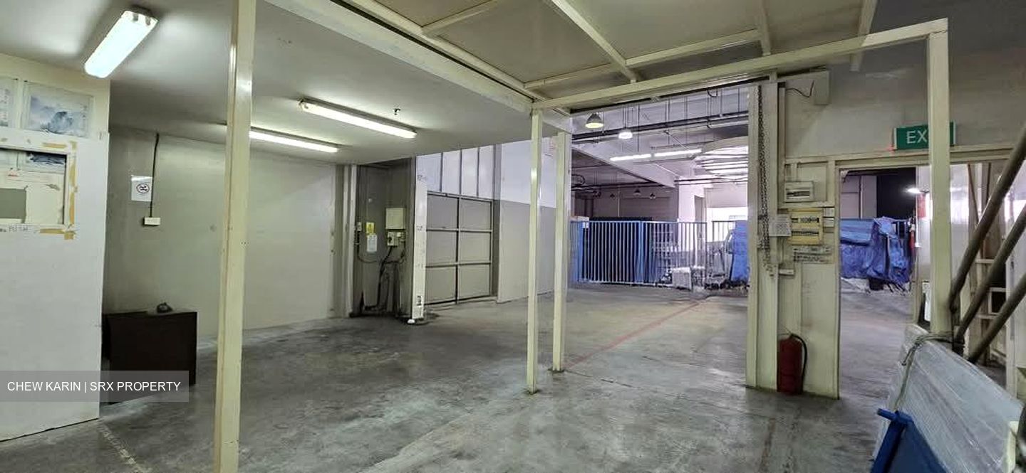 WCEGA Plaza (D23), Factory #551419301